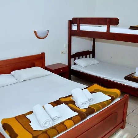 Aparthotel Glaros